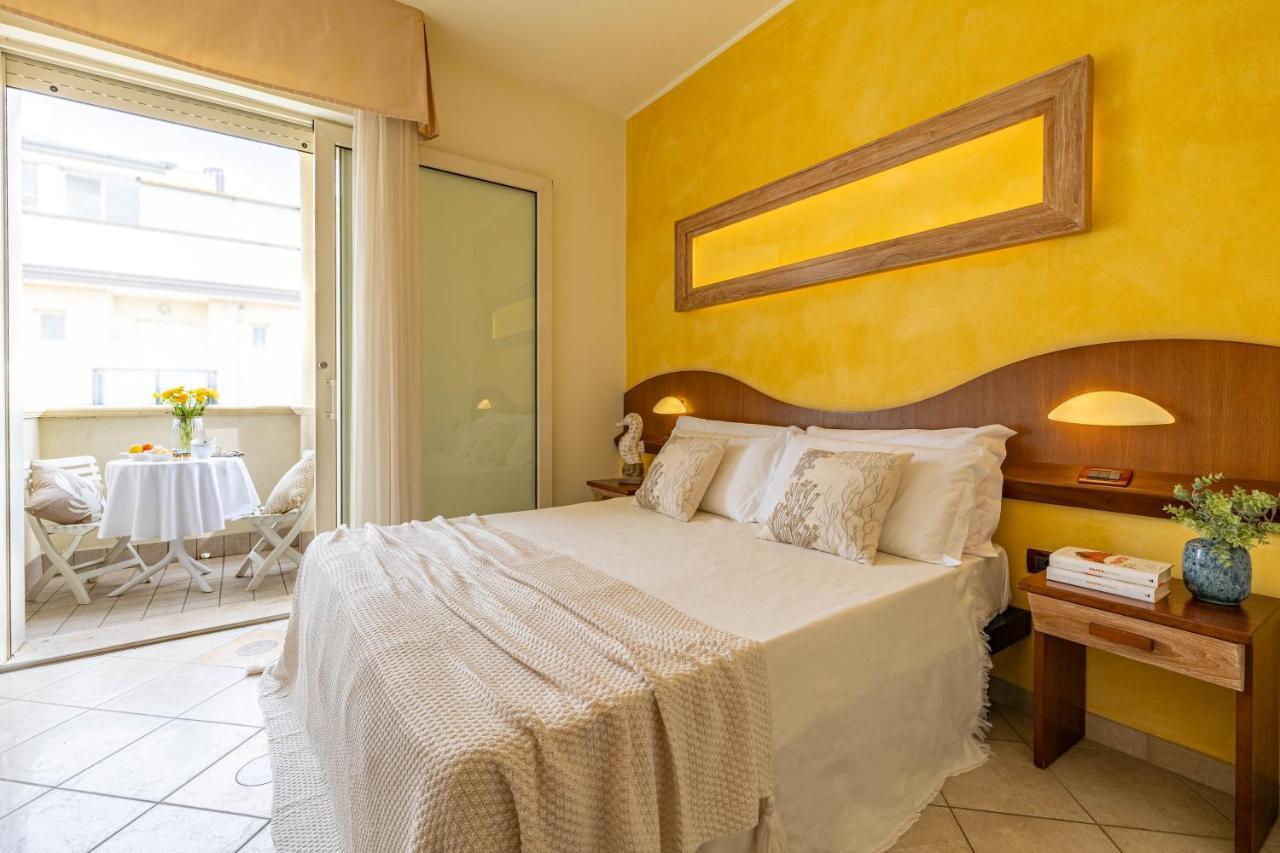 Hotel Smeraldo تْشيزيناتيكو المظهر الخارجي الصورة